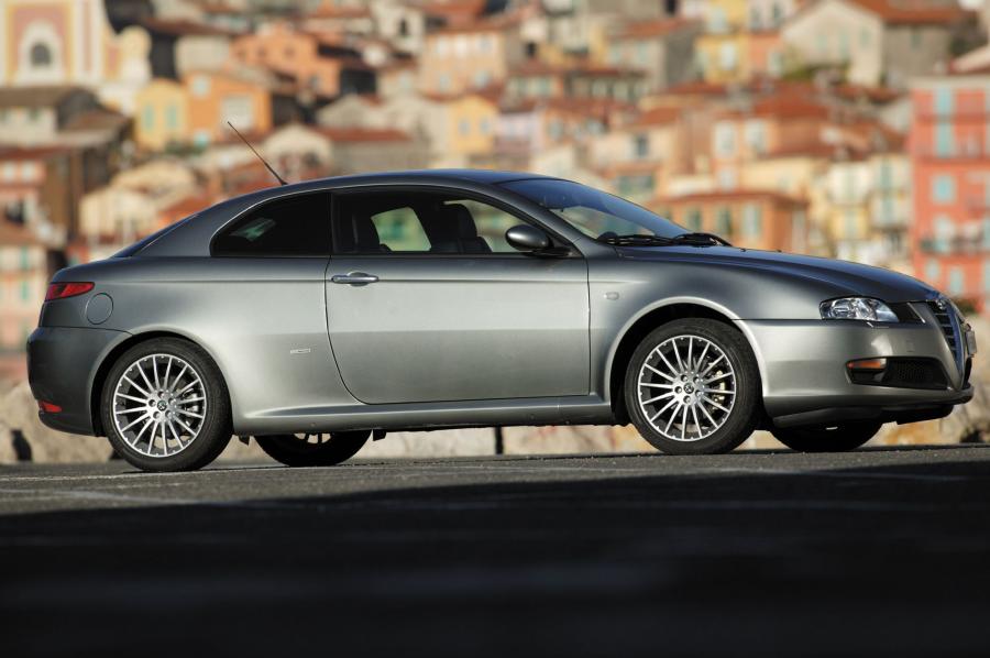  Alfa Romeo GT (937C) 2003 года  (WW) (фото 26 из 53)
